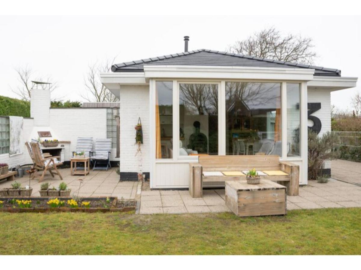 Quiet Location Yet Close To The Beach And Center Large Enclosed Garden Renesse Bagian luar foto