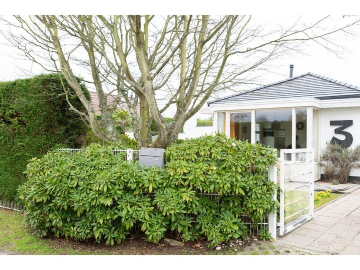 Quiet Location Yet Close To The Beach And Center Large Enclosed Garden Renesse Bagian luar foto